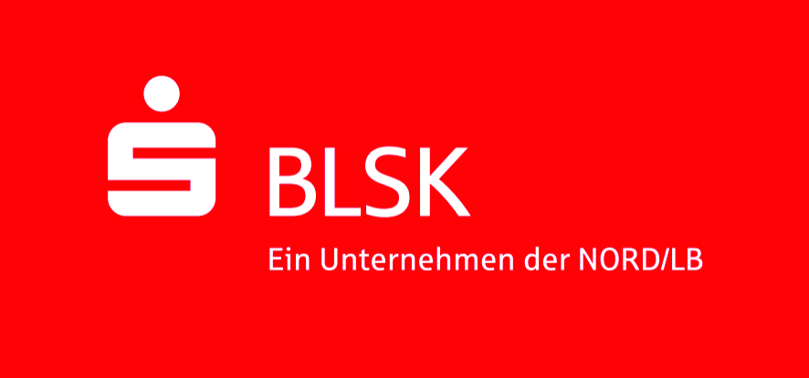 BLSK_Logo2021_horizontal_negativ-auf-rot_CMYK